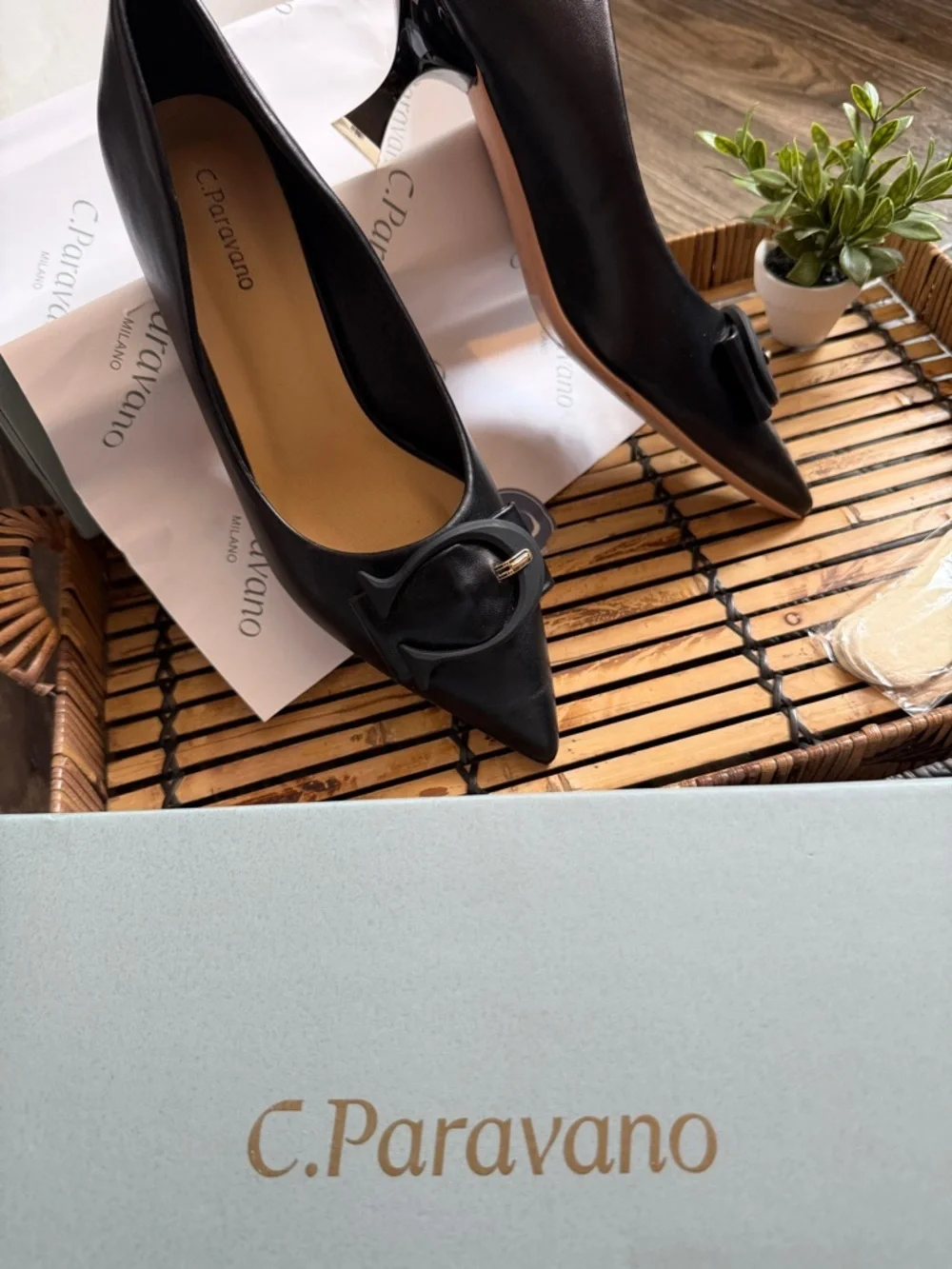 NEW C. Paravano Low Black Kitten Heel C-Shaped Buckle Size 39 US 8.5 New in Box
